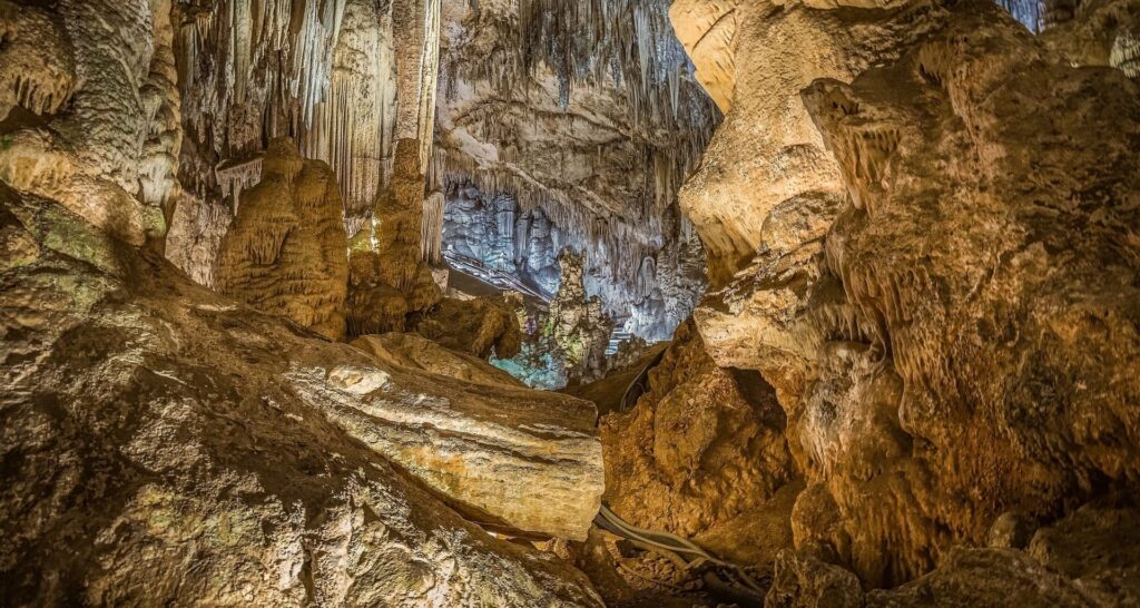 Formaciones de las Cuevas de Nerja