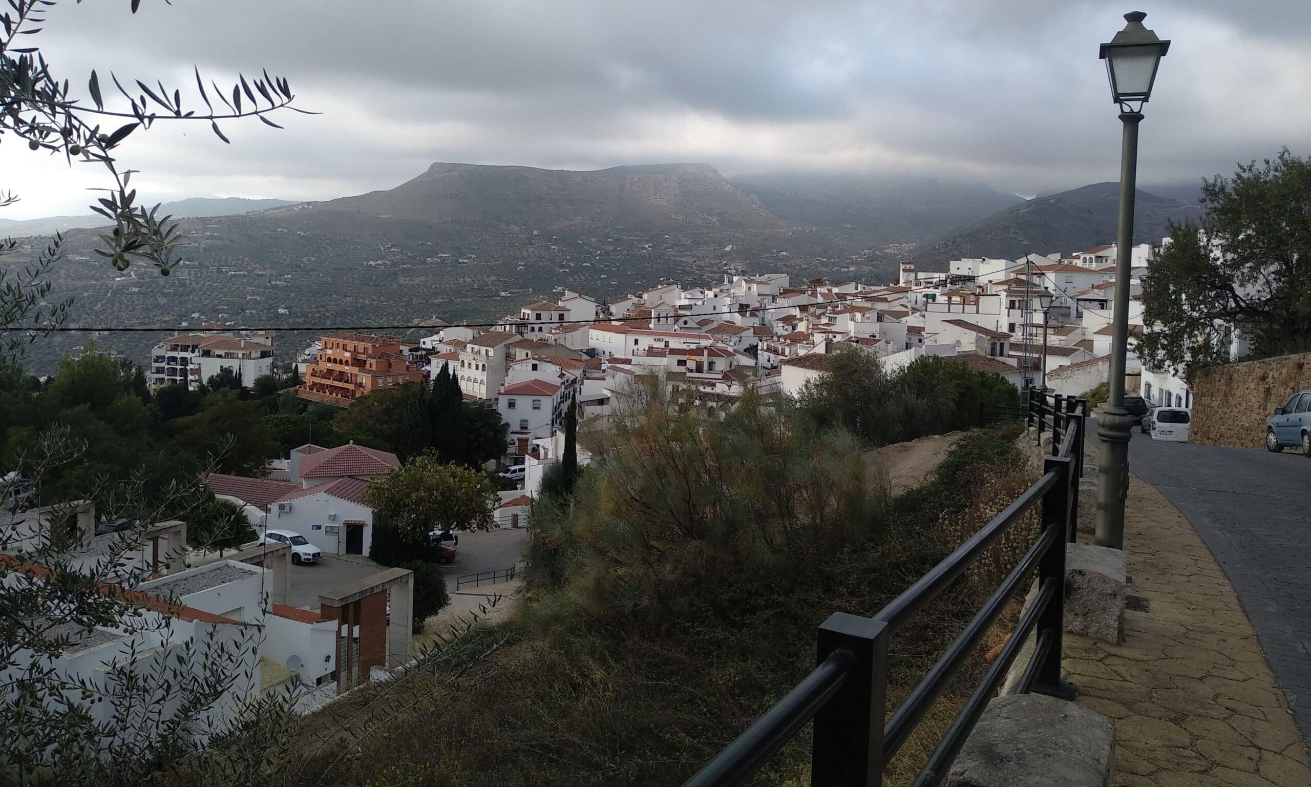 Vista del pueblo de Alcaucín - Rural Sierra Sol