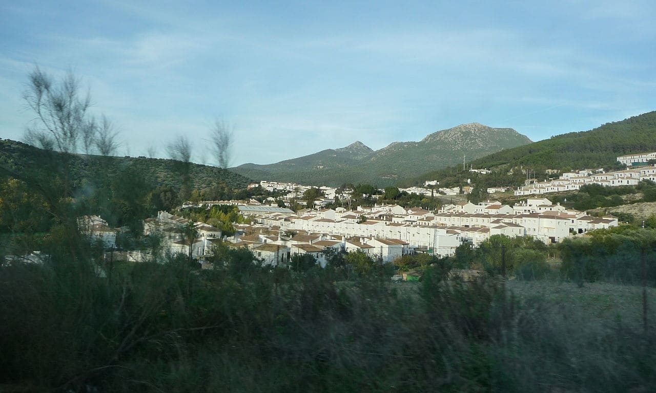 Vista del pueblo de El Bosque