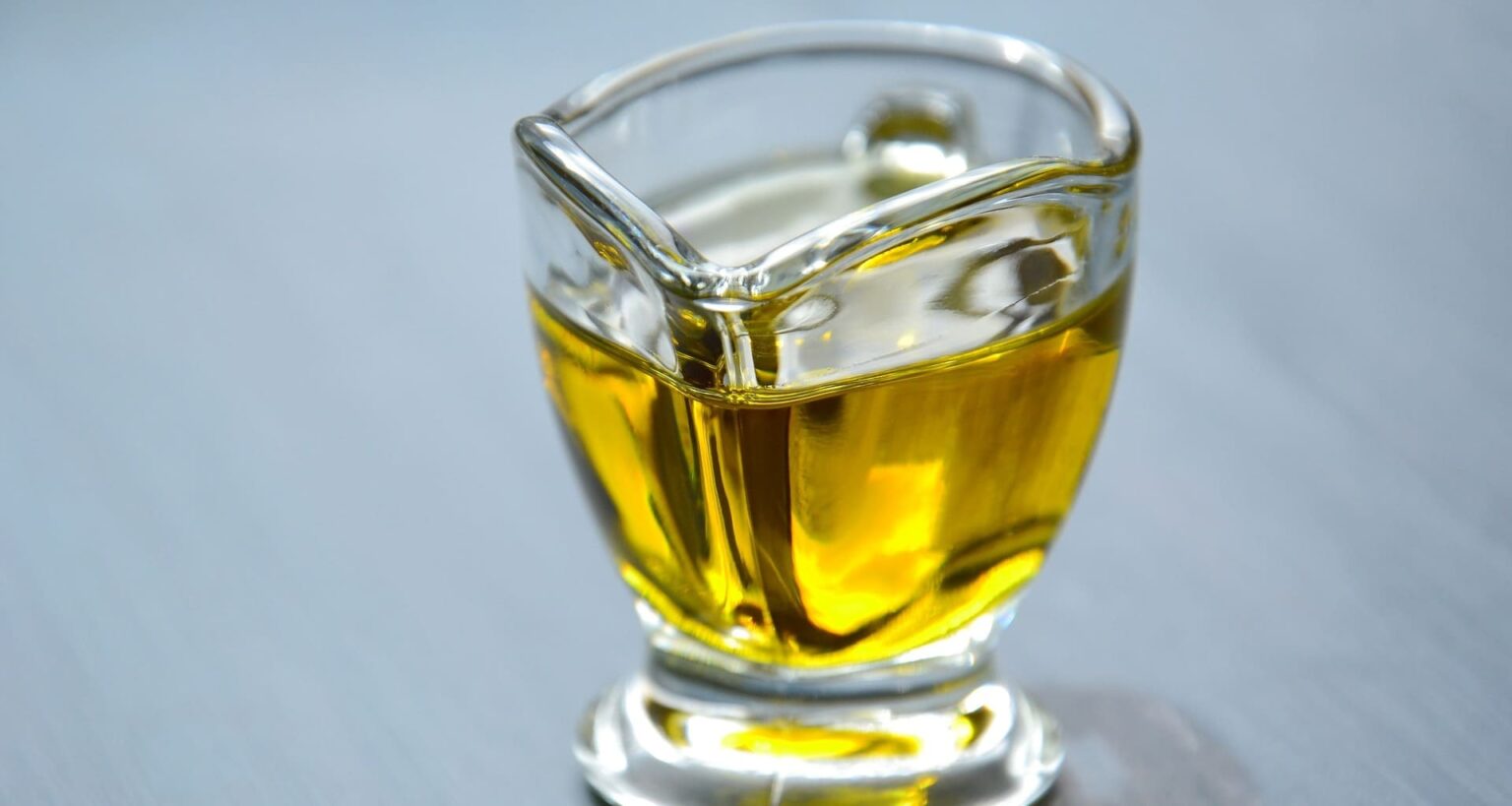 Aceite de oliva virgen extra como el de Periana