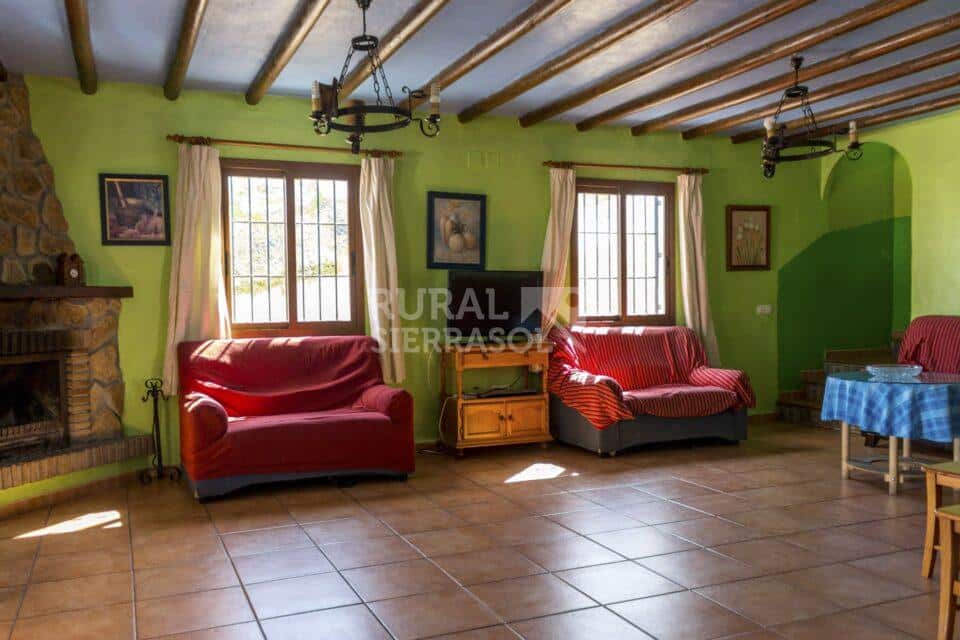 Sofás y TV y Casa rural en Almáchar (Málaga)-1191
