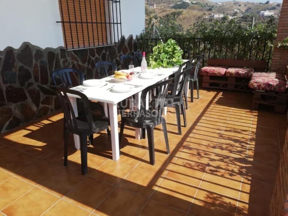 Espléndida Casa Rural en Almachar con barbacoa, piscina y wi-fi - Imagen 10