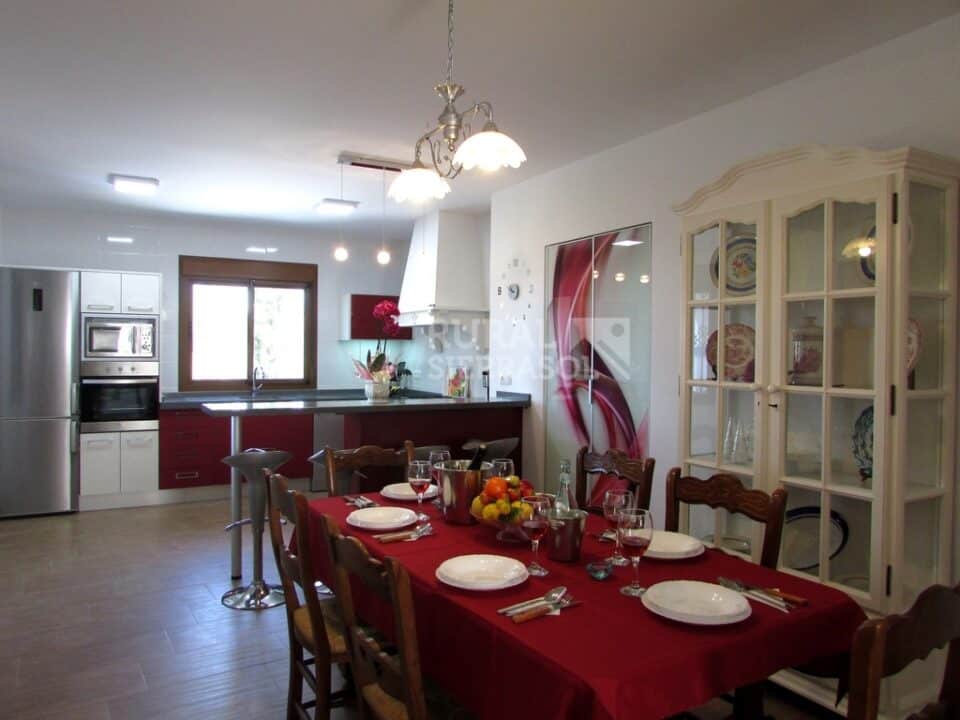 Preciosa Casa Rural con una esmerada decoración, en Sayalonga - Imagen 10