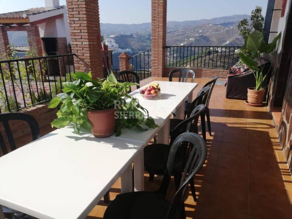 Espléndida Casa Rural en Almachar con barbacoa, piscina y wi-fi - Imagen 11