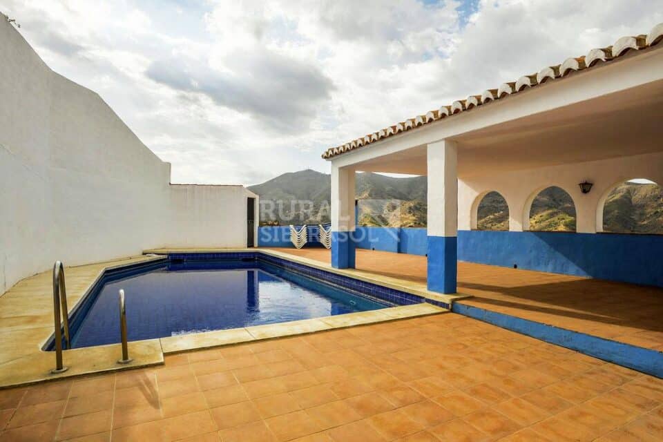 Piscina de Casa rural en Almáchar (Málaga)-1188