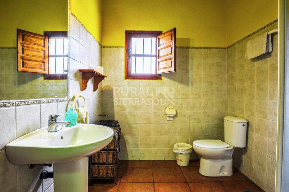 Baño de Casa rural en Almáchar (Málaga)-1188