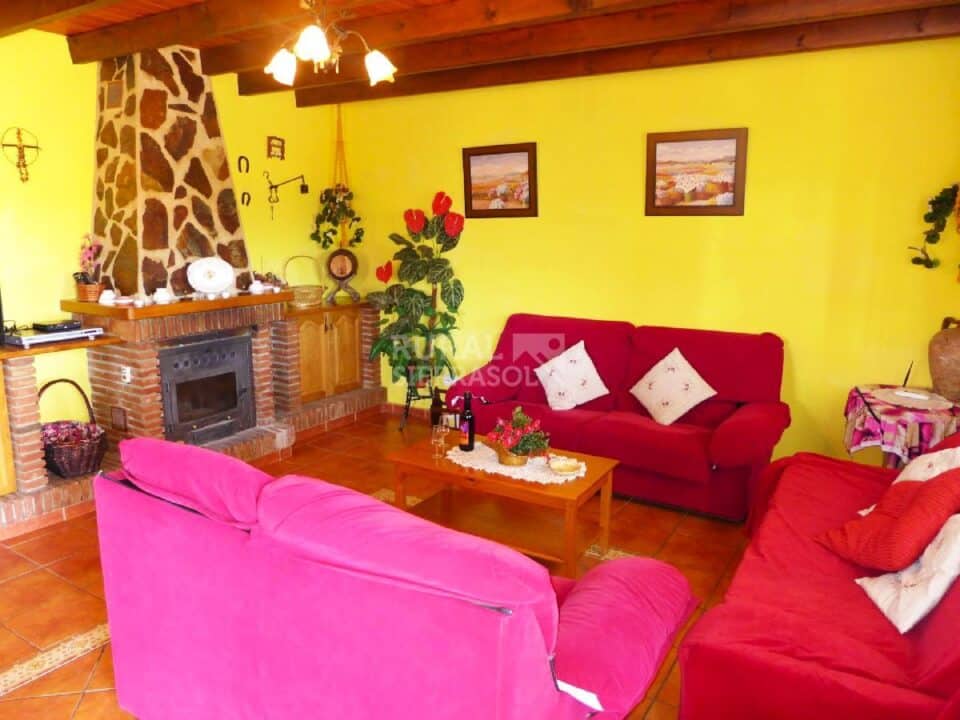 Espléndida Casa Rural en Almachar con barbacoa, piscina y wi-fi - Imagen 12