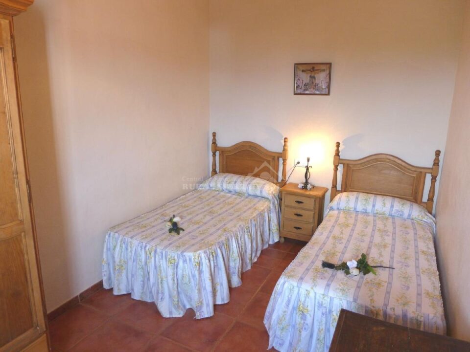 Dormitorio doble de Casa rural en Almáchar (Málaga)-1491