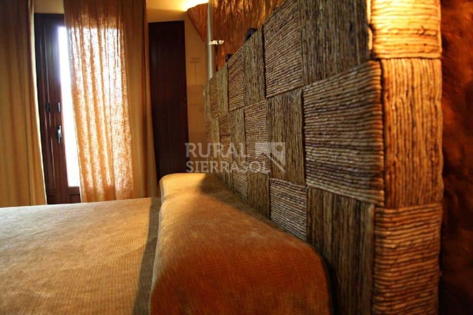 Acogedora Suite con Jacuzzi y Spa en Bérchules - Imagen 21