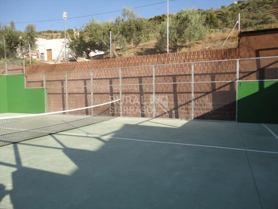 Espléndida Casa Rural en Sayalonga, con pista de tenis y preciosas vistas - Imagen 26
