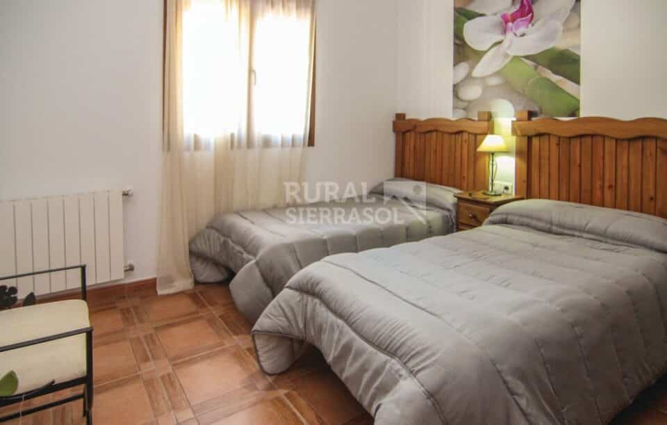 Preciosa Villa en Sayalonga, con piscina, aire acondicionado y wi-fi - Imagen 26
