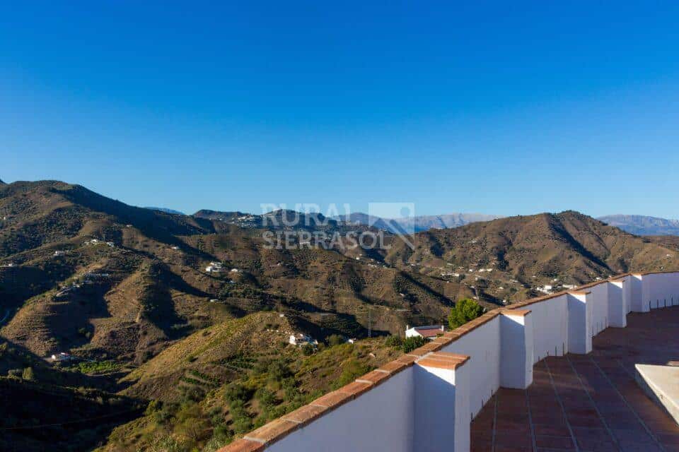 Impresionantes vistas desde terraza de Casa rural en Almáchar (Málaga)-1191