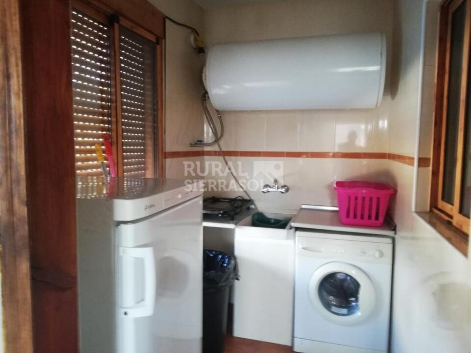 Espléndida Casa Rural en Almachar con barbacoa, piscina y wi-fi - Imagen 30