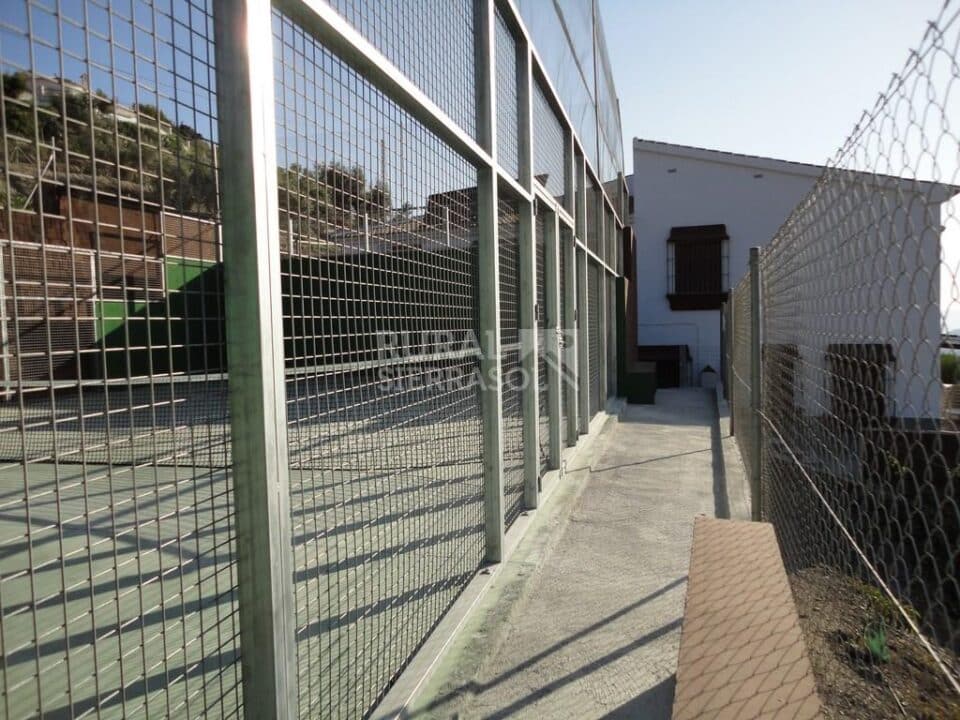 Espléndida Casa Rural en Sayalonga, con pista de tenis y preciosas vistas - Imagen 30