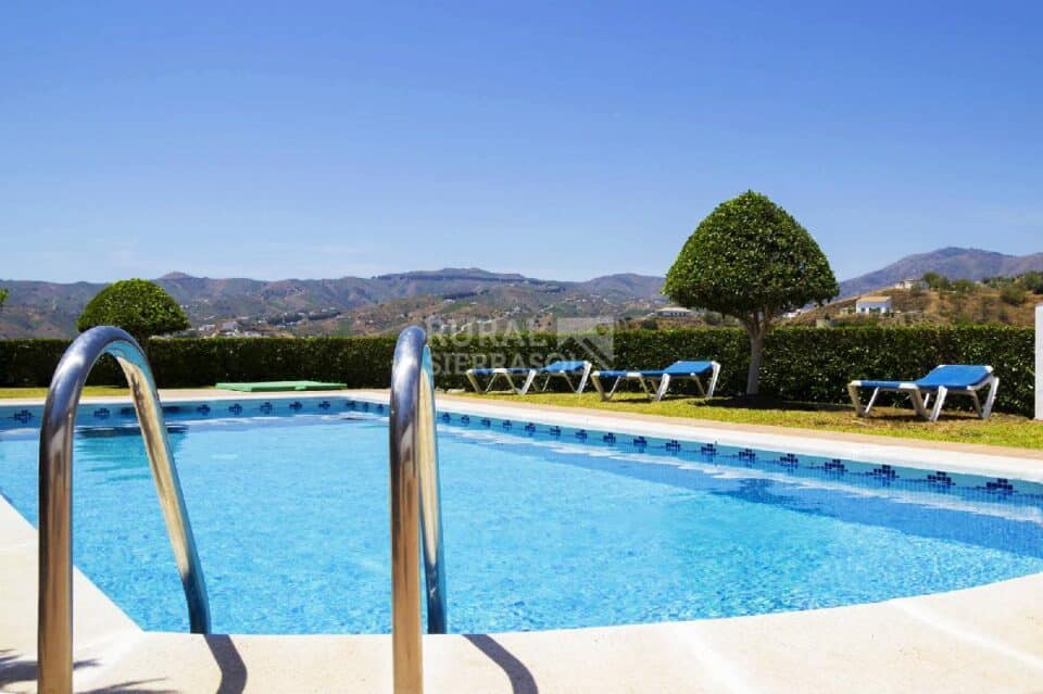 Casa Rural en Almáchar con barbacoa, piscina y wi-fi - Imagen 26