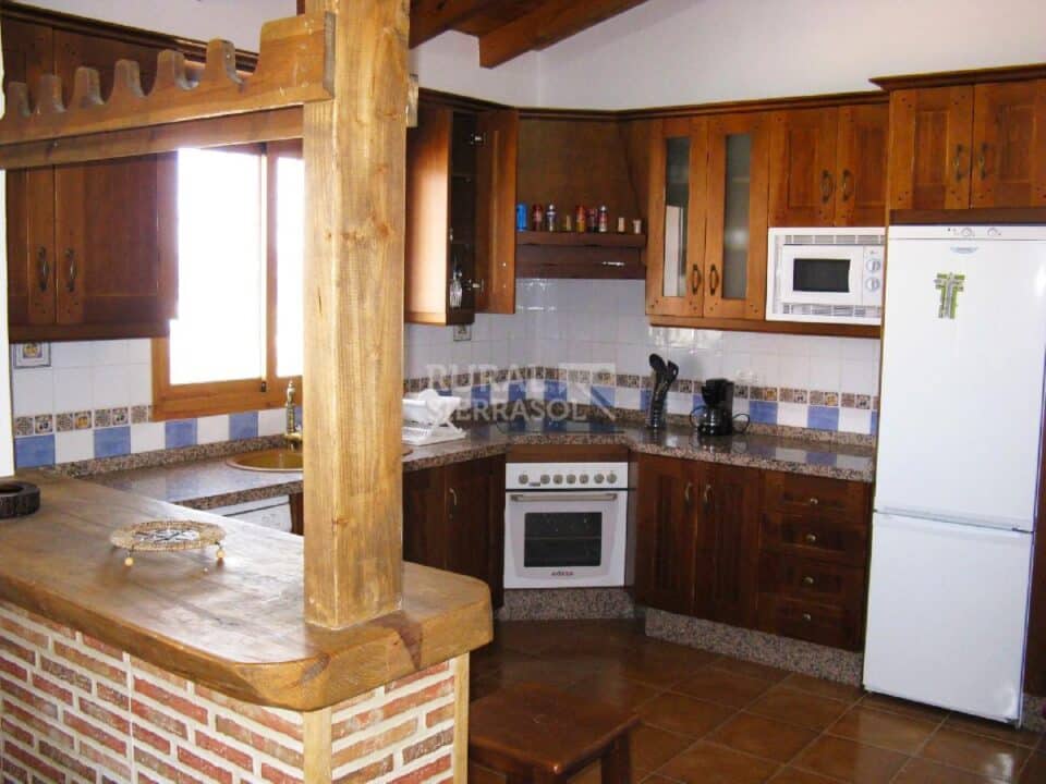 Bonita Casa Rural en Almáchar con piscina, barbacoa y wi-fi - Imagen 45