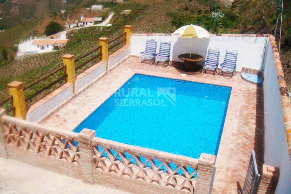 Piscina y alrededor de Casa rural en Almachar (Málaga)-3899