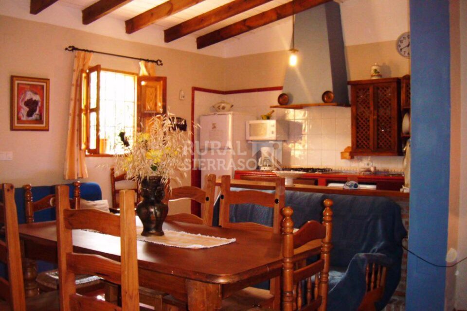Salón cocina de Casa rural en Almachar (Málaga)-3899