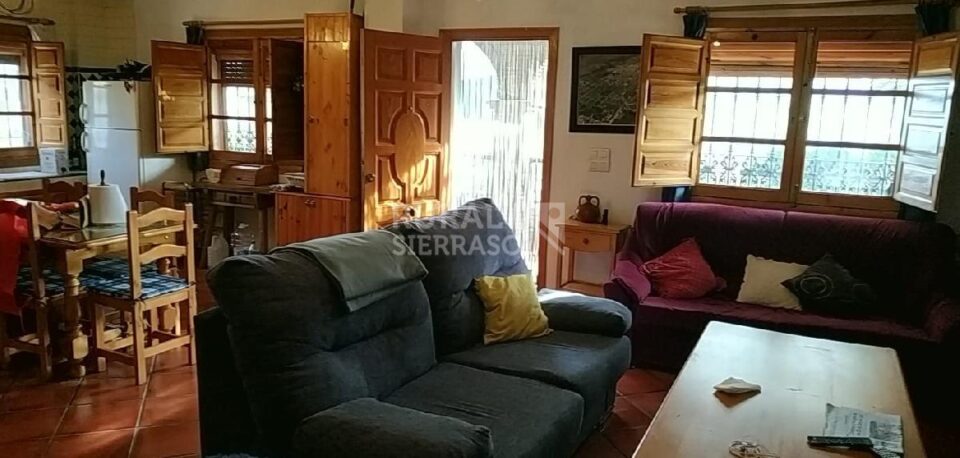 Magnífica Casa Rural en Almáchar, con piscina y barbacoa - Imagen 13