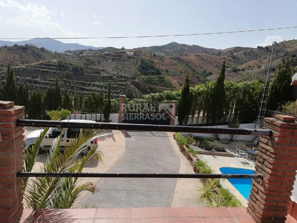 Magnífica Casa Rural en Almáchar, con piscina y barbacoa - Imagen 30