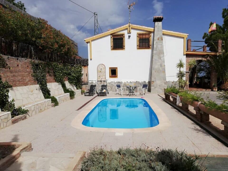 Magnífica Casa Rural en Almáchar, con piscina y barbacoa - Imagen 46