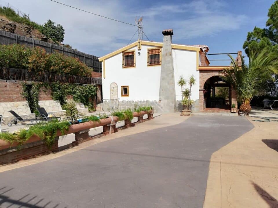 Magnífica Casa Rural en Almáchar, con piscina y barbacoa - Imagen 67