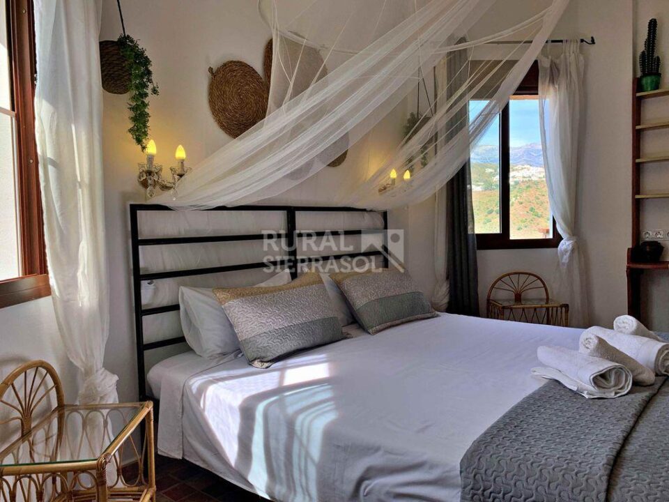 Espectacular Casa Rural en Sayalonga, con piscina y aire acondicionado - Imagen 50
