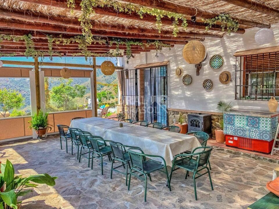 Espectacular Casa Rural en Sayalonga, con piscina y aire acondicionado - Imagen 51