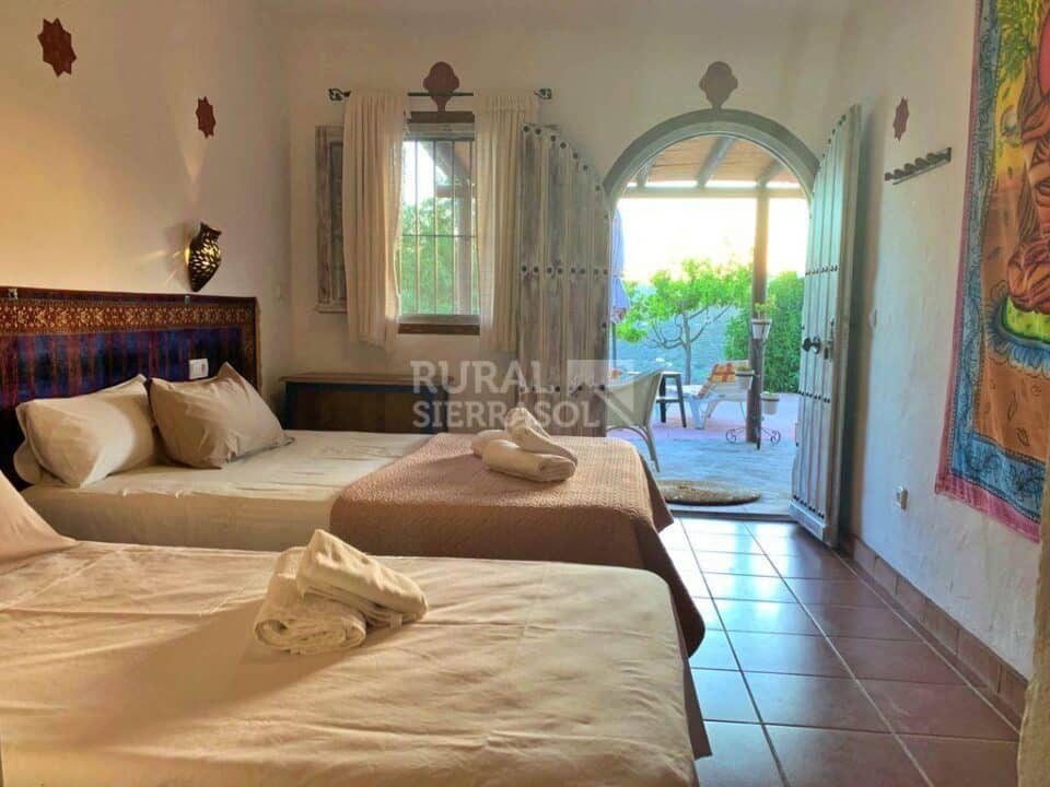 Espectacular Casa Rural en Sayalonga, con piscina y aire acondicionado - Imagen 63
