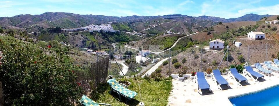 Espléndida Casa Rural en Almachar con barbacoa, piscina y wi-fi - Imagen 42