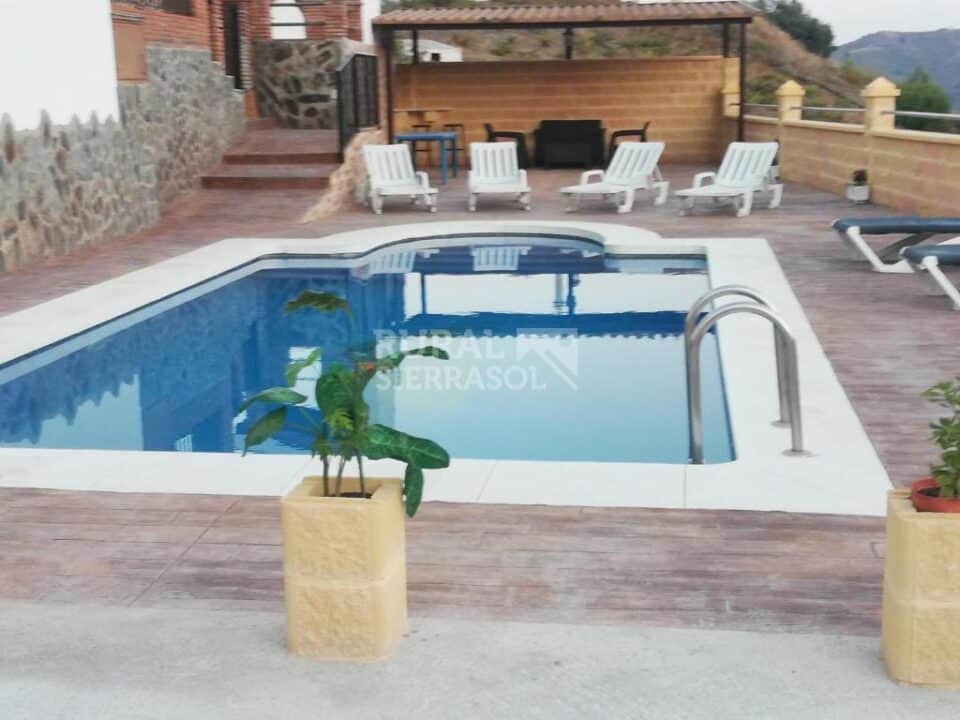 Espléndida Casa Rural en Almachar con barbacoa, piscina y wi-fi - Imagen 5