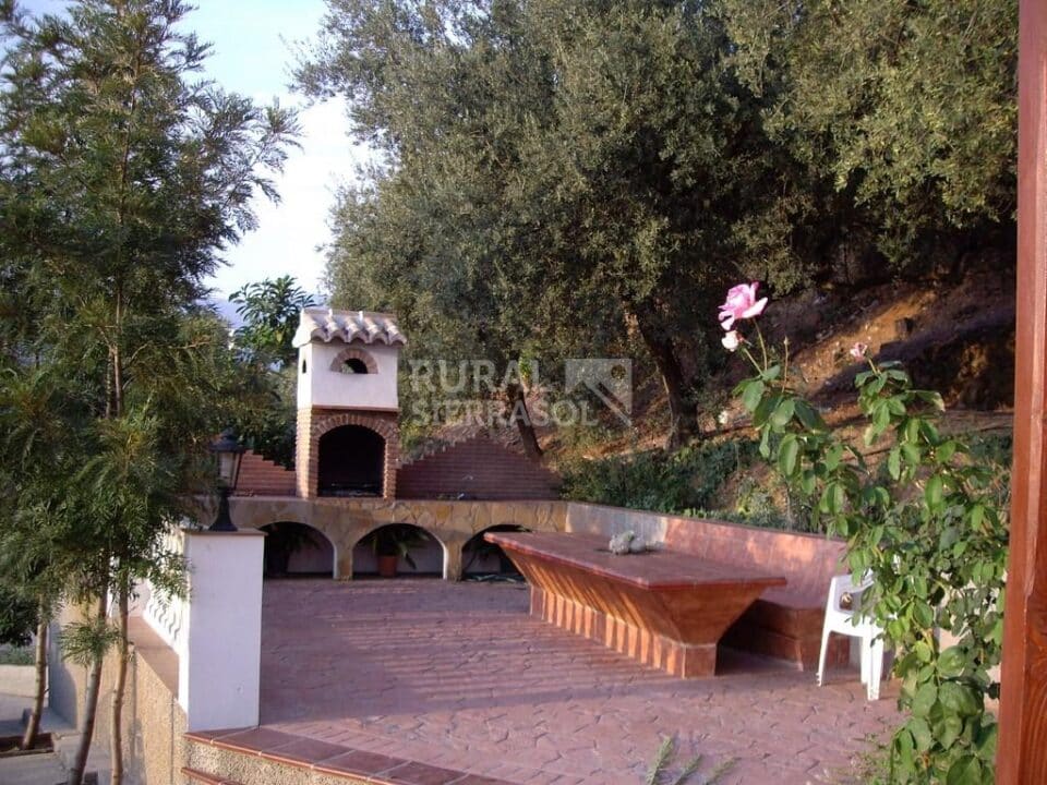 Encantadora Casa de Madera en Sayalonga, con piscina, wi-fi - Imagen 50