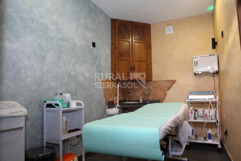 Acogedora Suite con Jacuzzi y Spa en Bérchules - Imagen 59