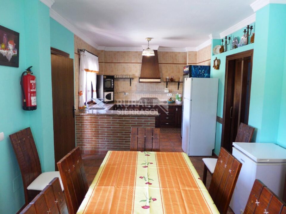 Cocina comedor de Casa rural en Almáchar (Málaga)-0805