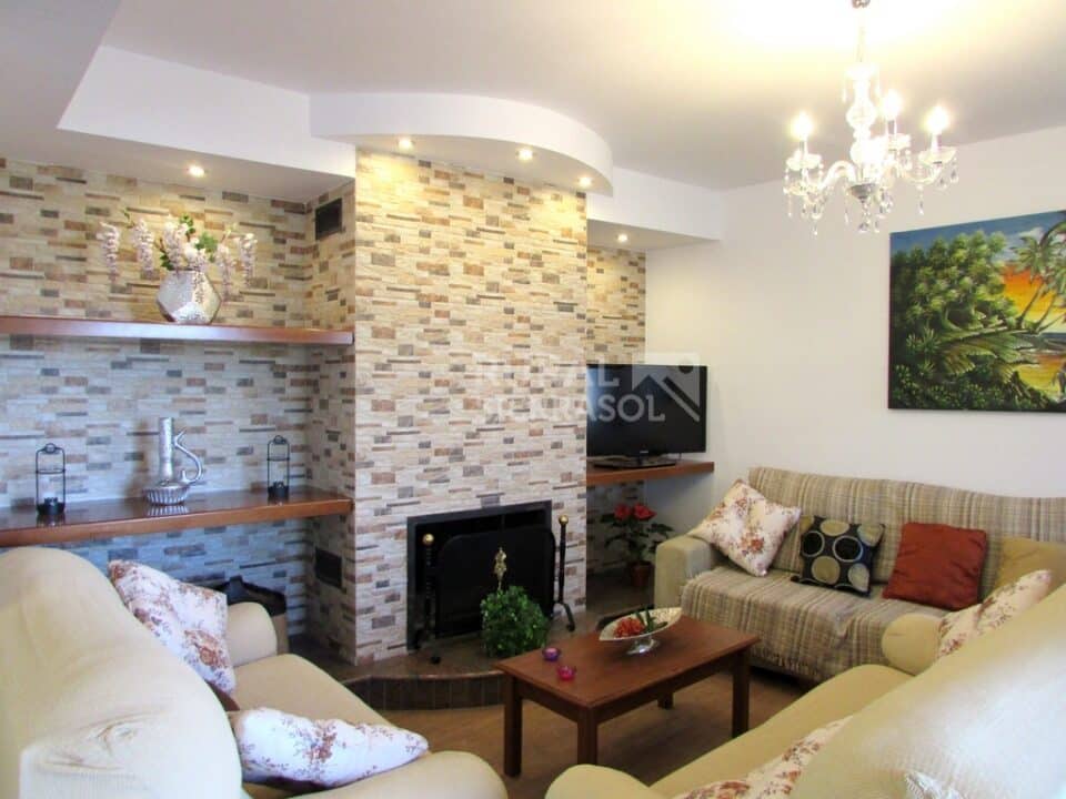 Preciosa Casa Rural con una esmerada decoración, en Sayalonga - Imagen 9