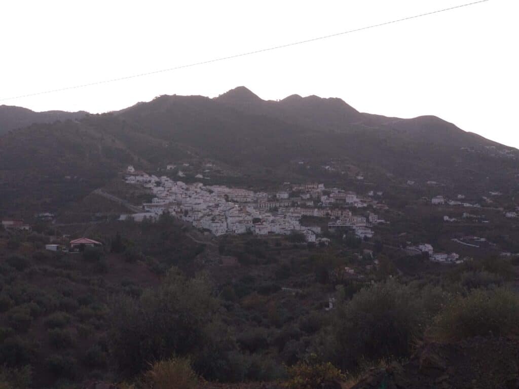Casas rurales en Canillas de Albaida (Localidad)