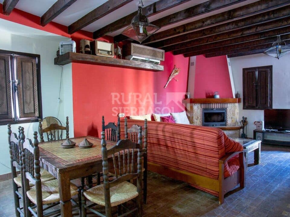 Gran Casa Rural cerca de la playa con barbacoa y aire acondicionado - Imagen 2