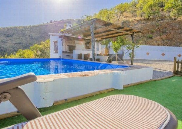 Casa rural en El Borge (Málaga)-3324