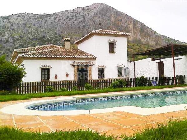 Casa rural en Alfarnate (Málaga)-3518