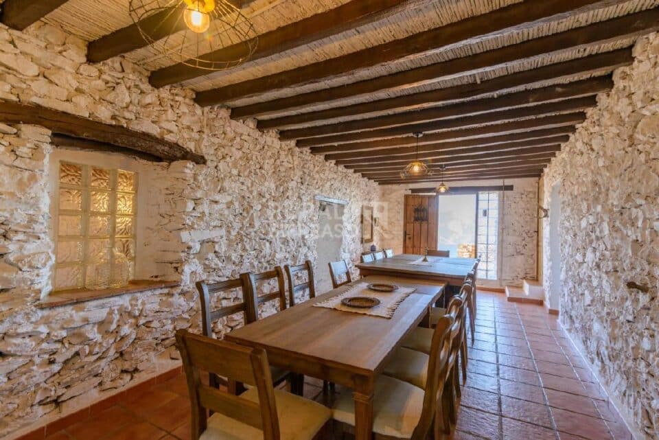 Amplia Casa Rural cerca de Malaga, especial para grandes grupos - Imagen 25