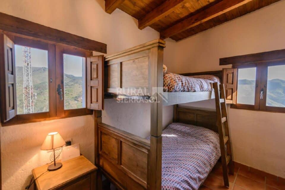 Amplia Casa Rural cerca de Malaga, especial para grandes grupos - Imagen 32