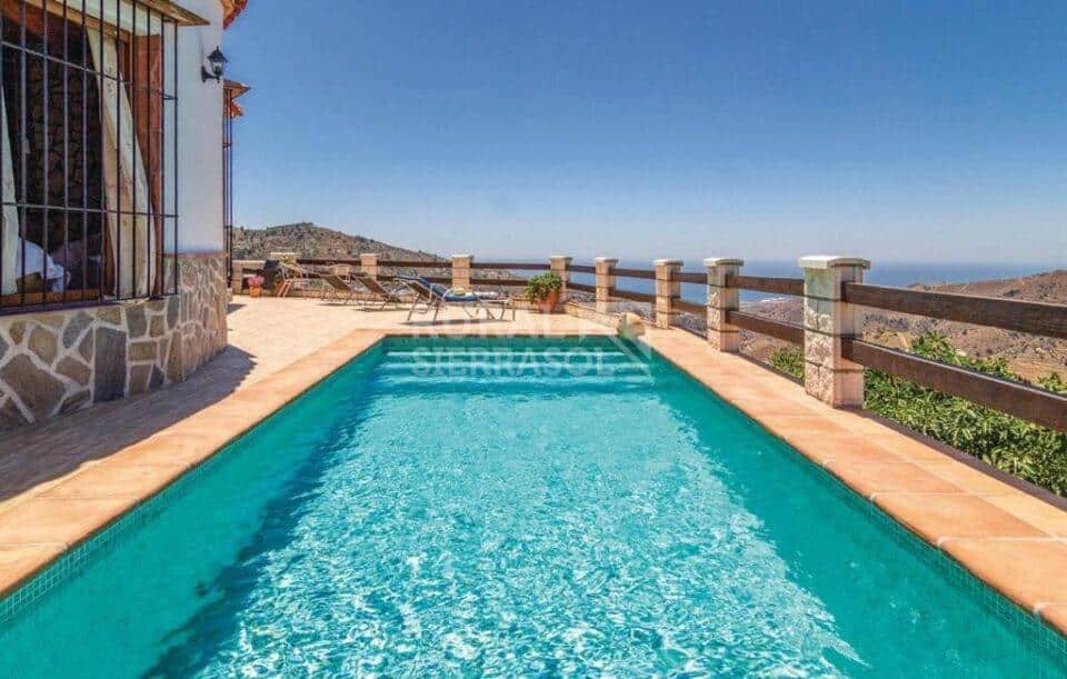 Piscina de Casa rural en Cómpeta (Málaga)-2089