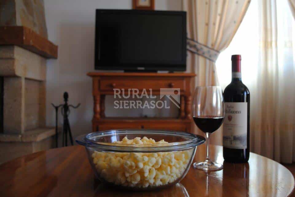 Plan de pelicula de casa rural en Periana (referencia 1003)