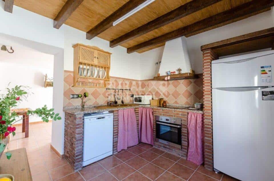 Cocina de Casa rural en Periana (Málaga)-3307