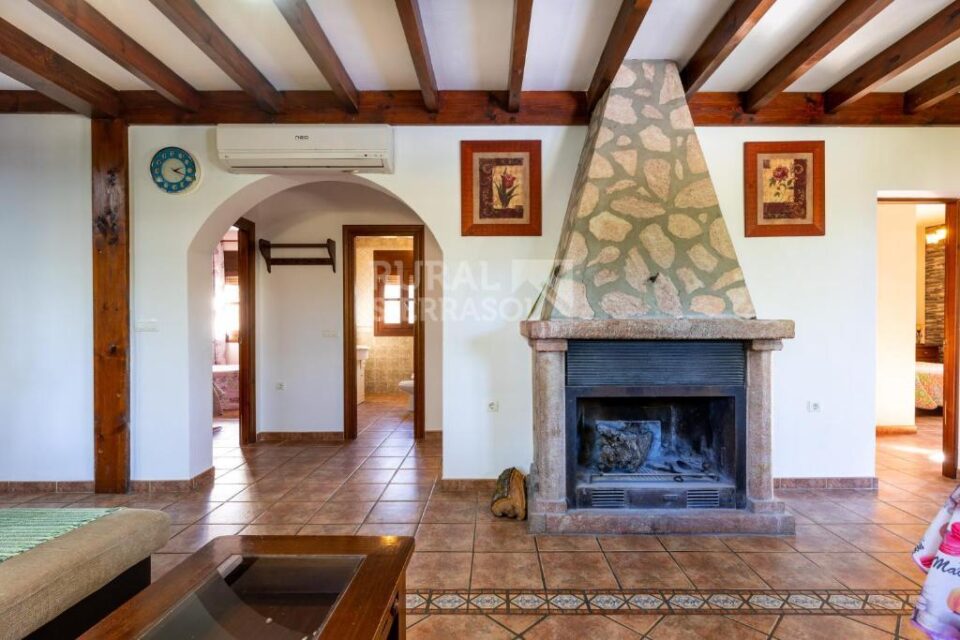 Casa Rural en Villanueva de la Concepción, con piscina, aire acondicionado y barbacoa - Imagen 10