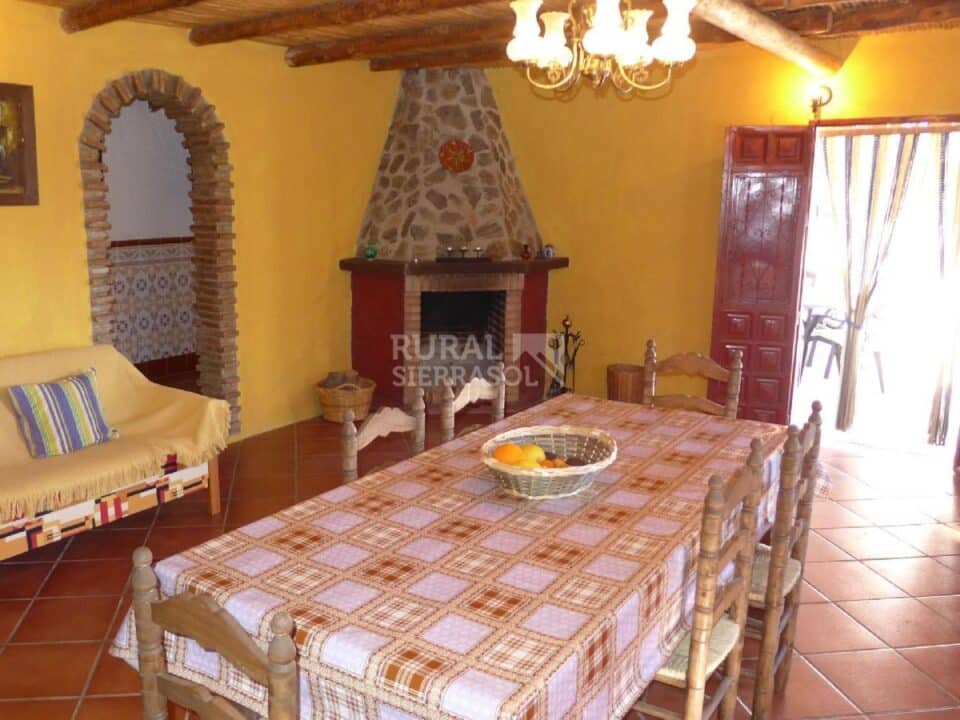 Casa Rural en El Borge, con piscina, barbacoa y wifi - Imagen 3