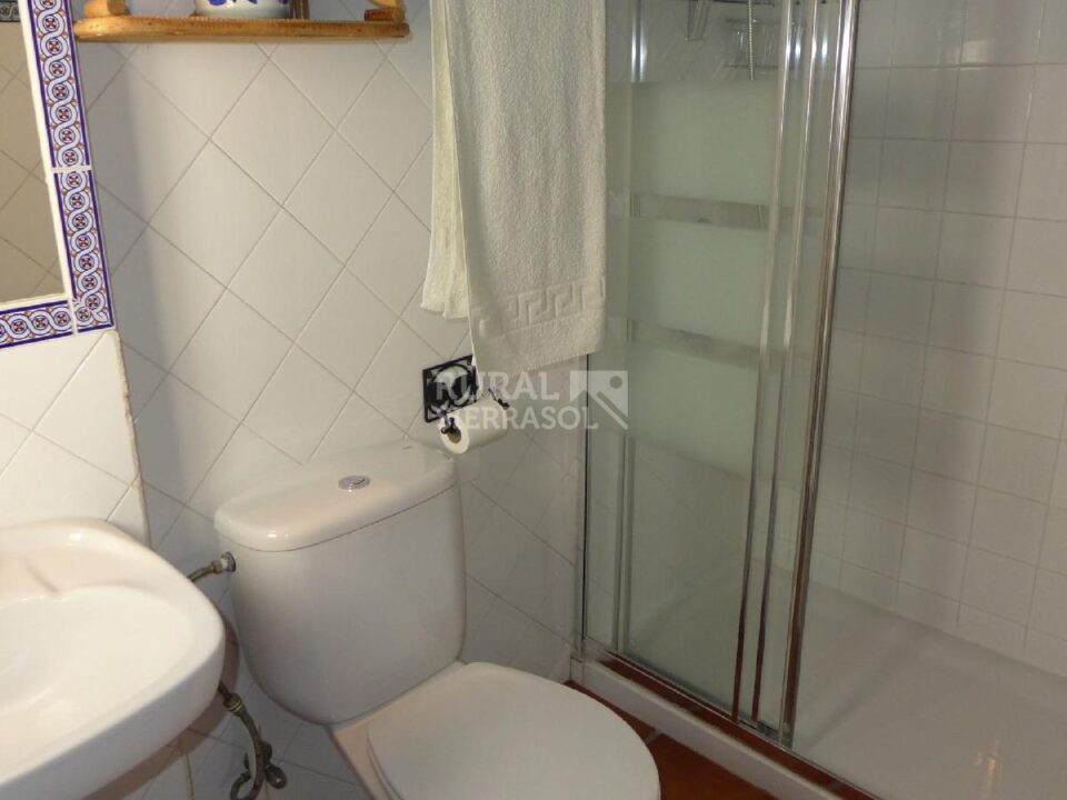 Casa Rural en El Borge, con piscina, barbacoa y wifi - Imagen 6