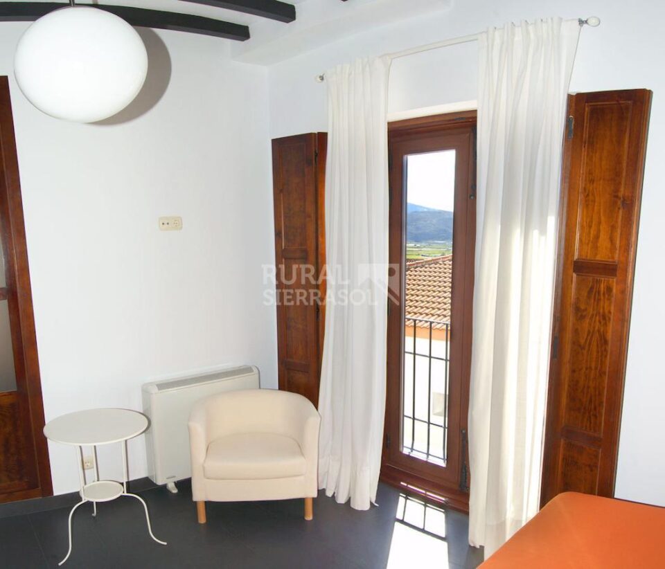 Encantadora Casa Rural en Zafarraya, con piscina y wifi - Imagen 25