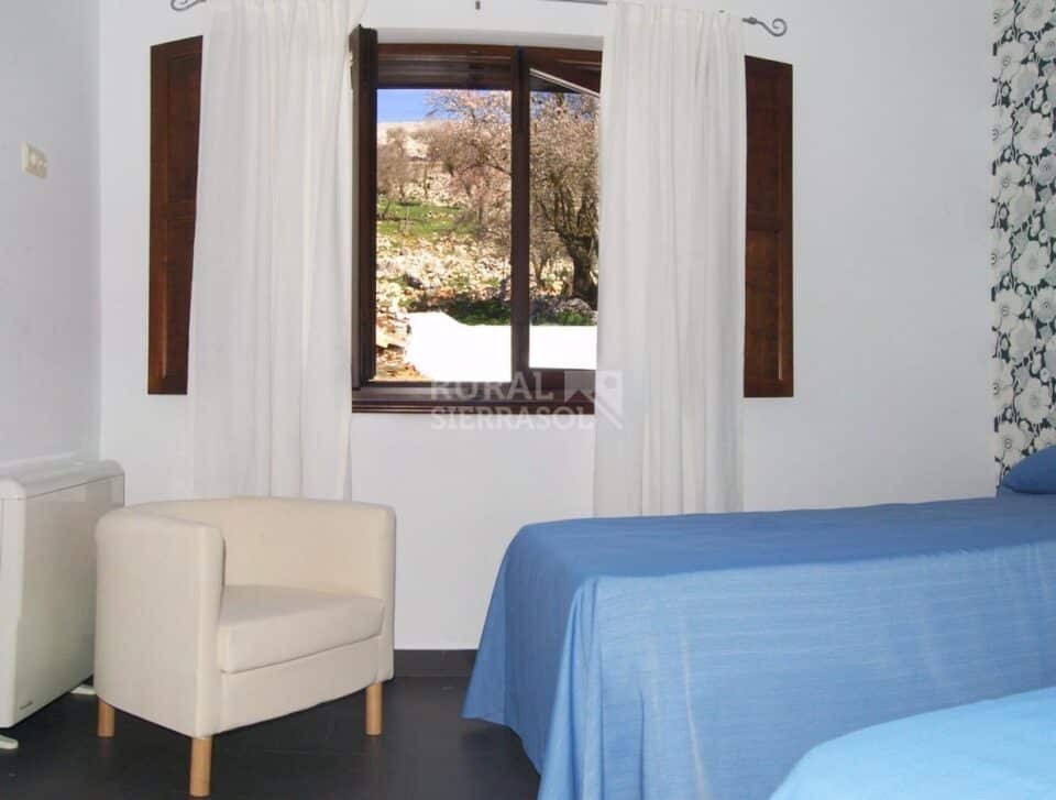 Encantadora Casa Rural en Zafarraya, con piscina y wifi - Imagen 27