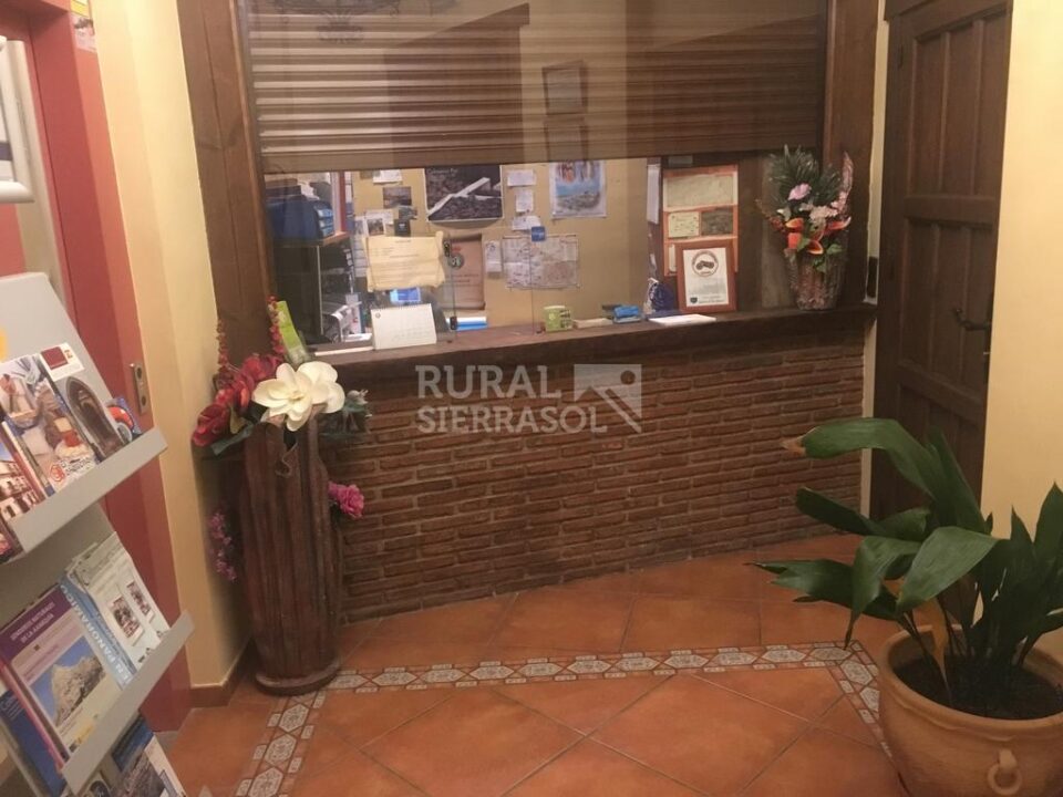 Acogedor Hotel Rural junto al Parque Natural de Los Montes de Málaga - Imagen 12